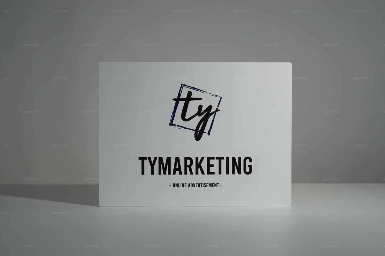 아트시스의 온라인 광고를 위한 TYMARKETING 아크릴 간판